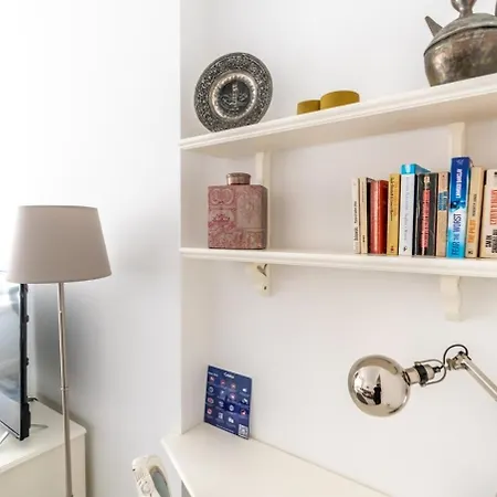 Designer 1-bdr In Trendy Neighborhood Istanbul